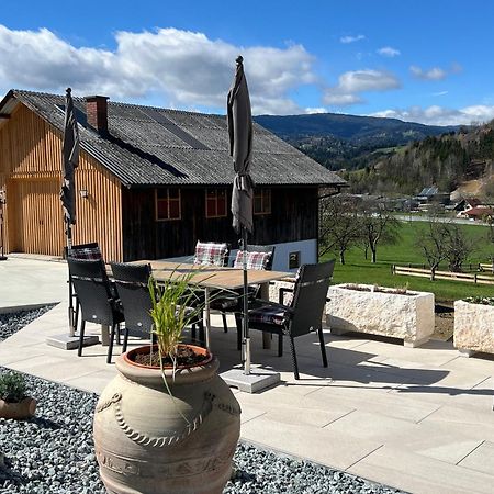 Sonnenschein Appartement- Und Ferienhaus Mit Terrasse Und Garten Eibiswald Extérieur photo