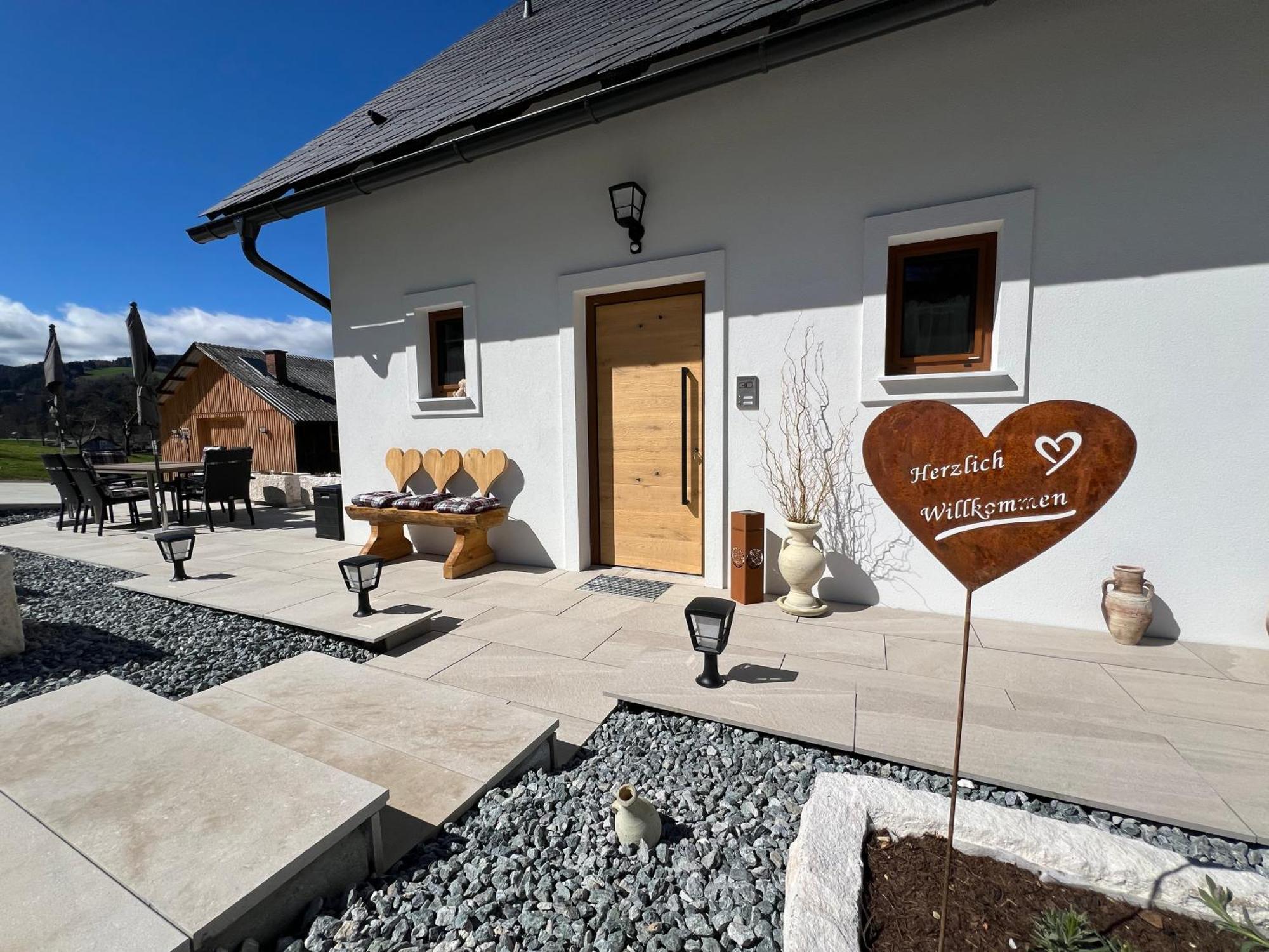 Sonnenschein Appartement- Und Ferienhaus Mit Terrasse Und Garten Eibiswald Extérieur photo