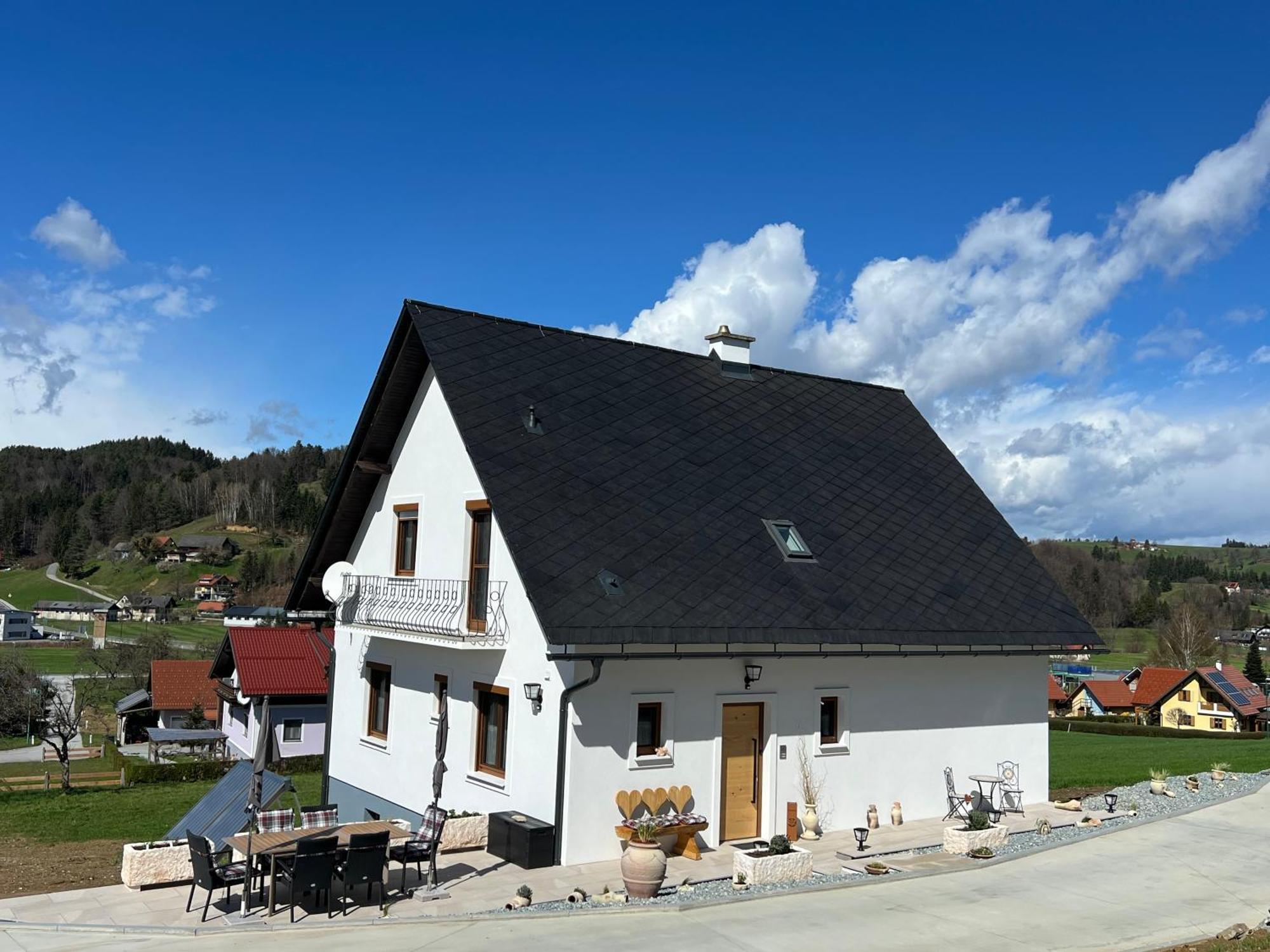 Sonnenschein Appartement- Und Ferienhaus Mit Terrasse Und Garten Eibiswald Extérieur photo